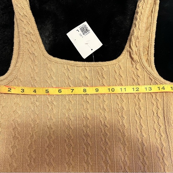 Tank crop top - Picture 2 of 4